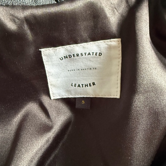 PRISTINE Understated Leather Bell Sleeve Leather Jacket and bag - Picture 9 of 15